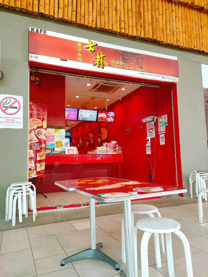 Legoland 3Min Lakeview Happyrainbowsuite 7Pax 2R2B Nusajaya  Buitenkant foto